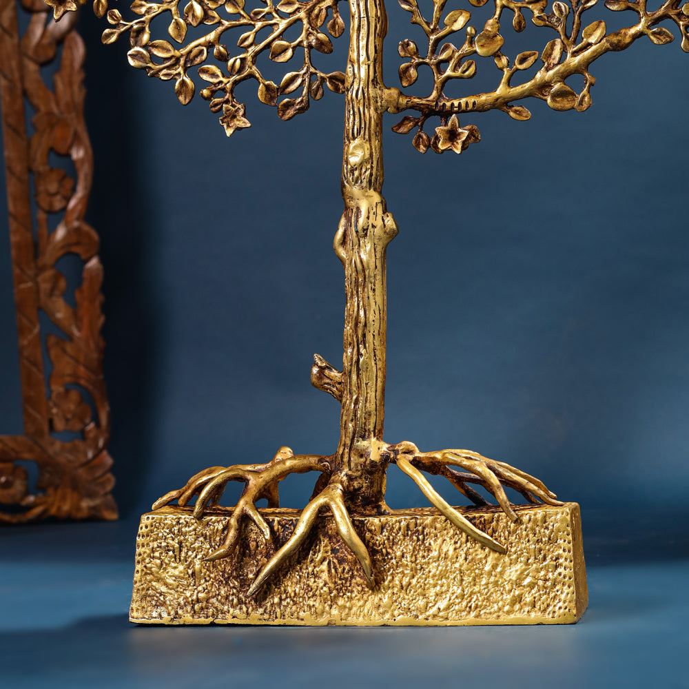 Brass Kalpvriksha Candle Holder (35 Inch)