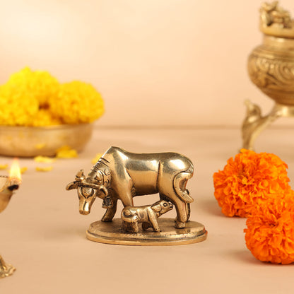 Brass Kamdhenu Cow With Calf Idol (2.5 Inch)