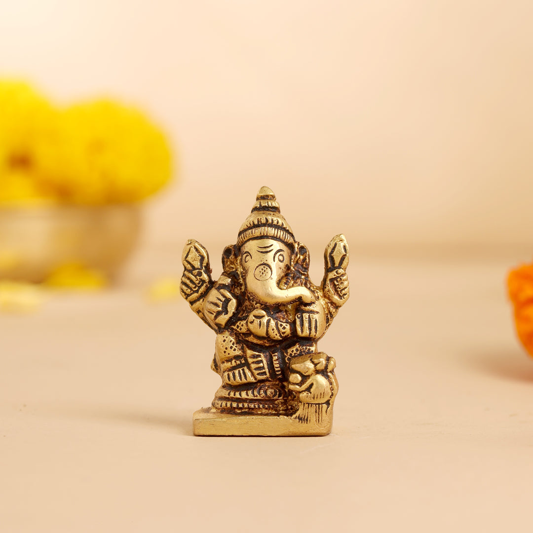 Brass Blessing Ganesha Idol (2 Inch)