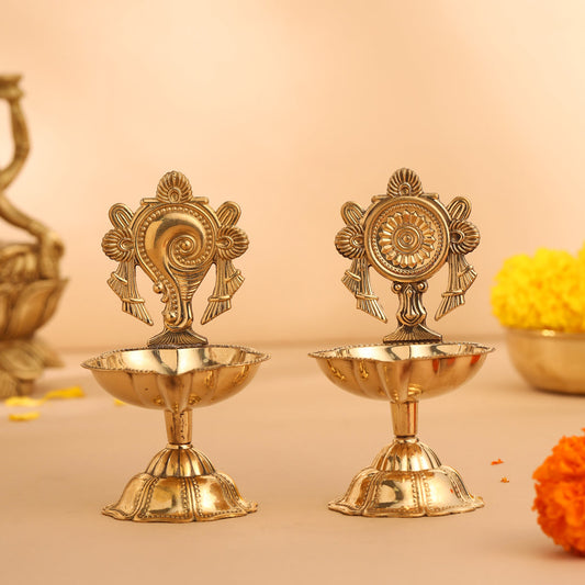 Brass Shankh Chakra Diya Set ( 4.5 Inch)