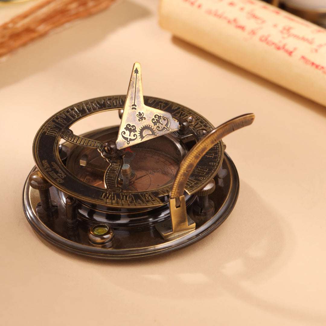 Brass Gilbert Sundial Compass (3.7 Inch)