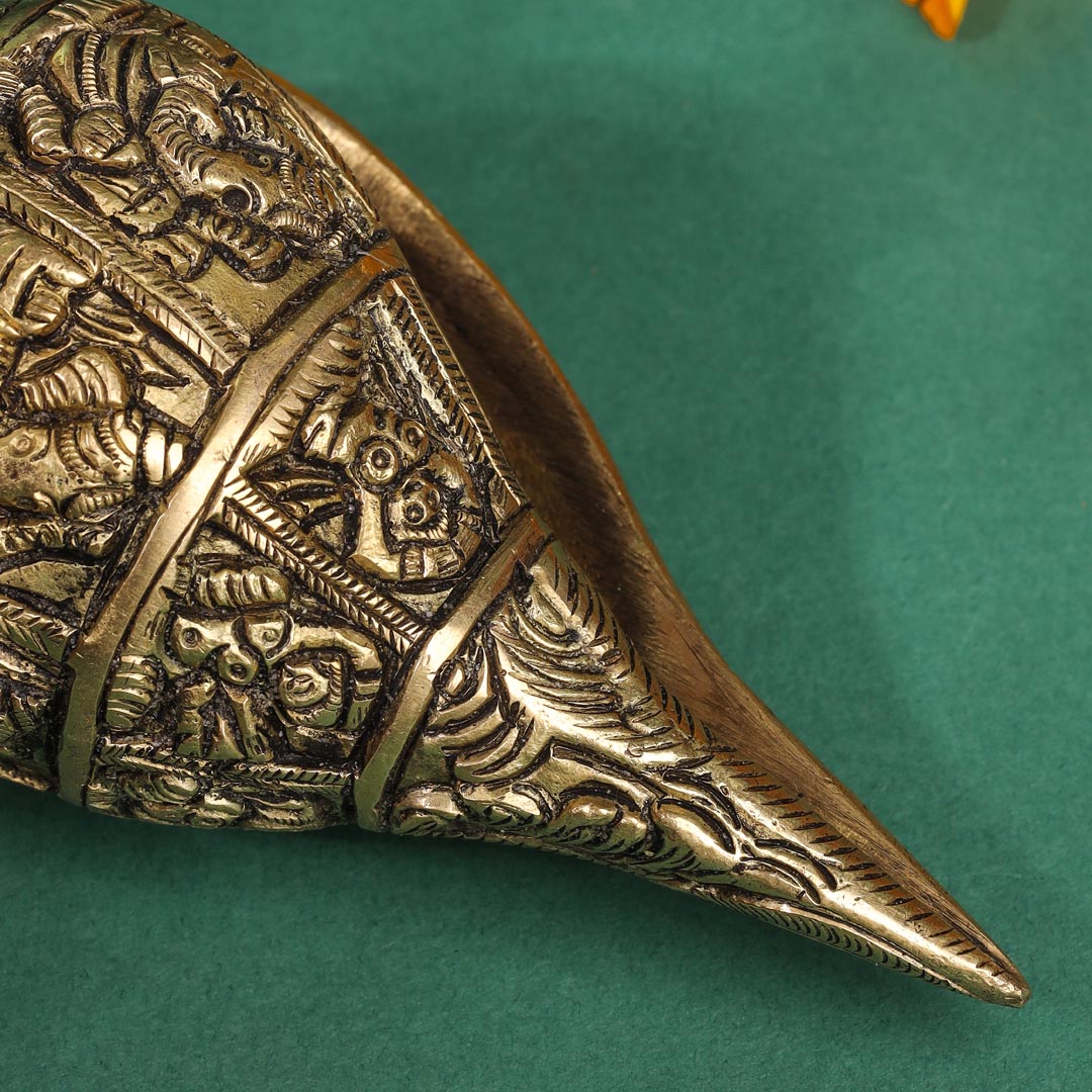 Brass Lord Ganesha Conch (2.2 Inch)