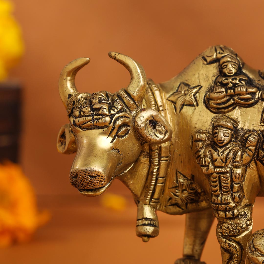 Brass Kamdhenu Cow With Calf Idol (3.5 Inch)