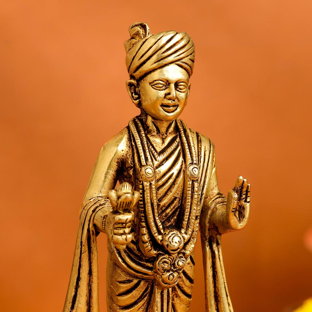 Brass Swami Narayan Idol (6.2 Inch)