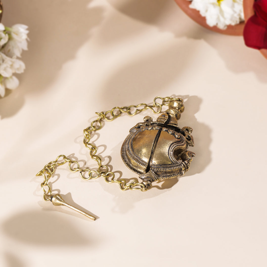 Brass Chuna Dani With Long Chain And Stick (2.5 Inch)