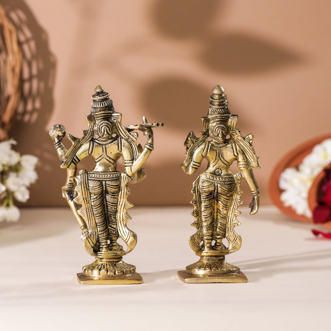 Brass Vishnu Lakshmi Set (6 Inch)