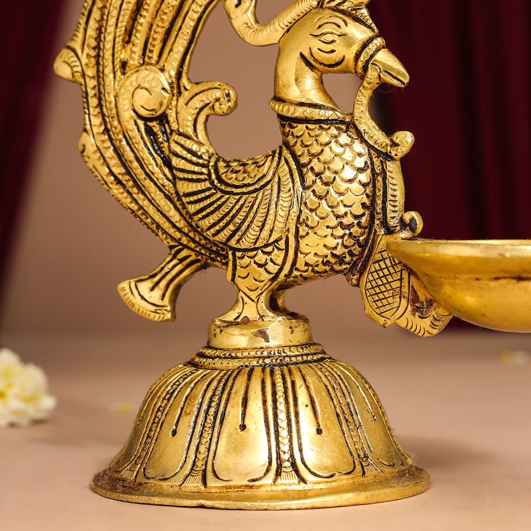 Brass Peacock Anna Lamp (8 Inch)