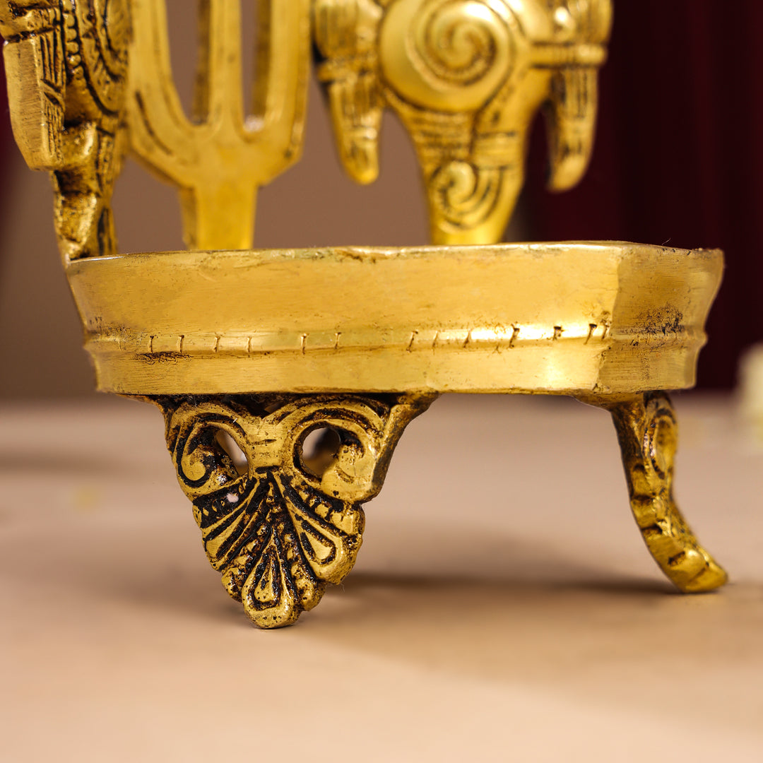 Brass Shankh Chakra Namah Diya (5 Inch)