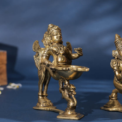 Brass Aarti Diya With Handle