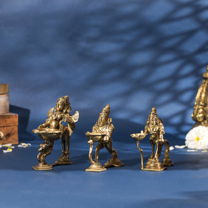 Brass Aarti Diya With Handle