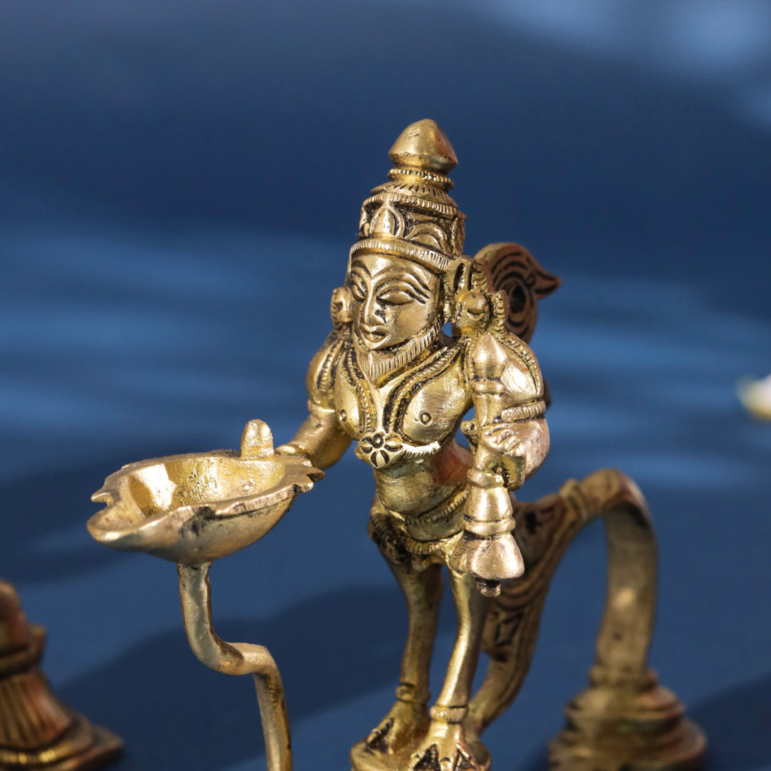 Brass Aarti Diya With Handle
