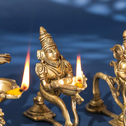 Brass Aarti Diya With Handle