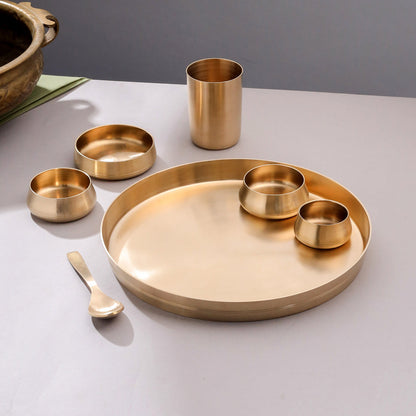 Brass Matt Thali/Dinner Set (2 Kg)
