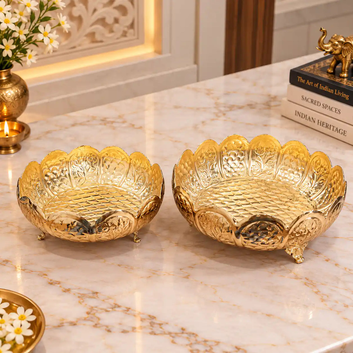 Brass Louts Urli Bowl Set With Legs (Pack of 2)