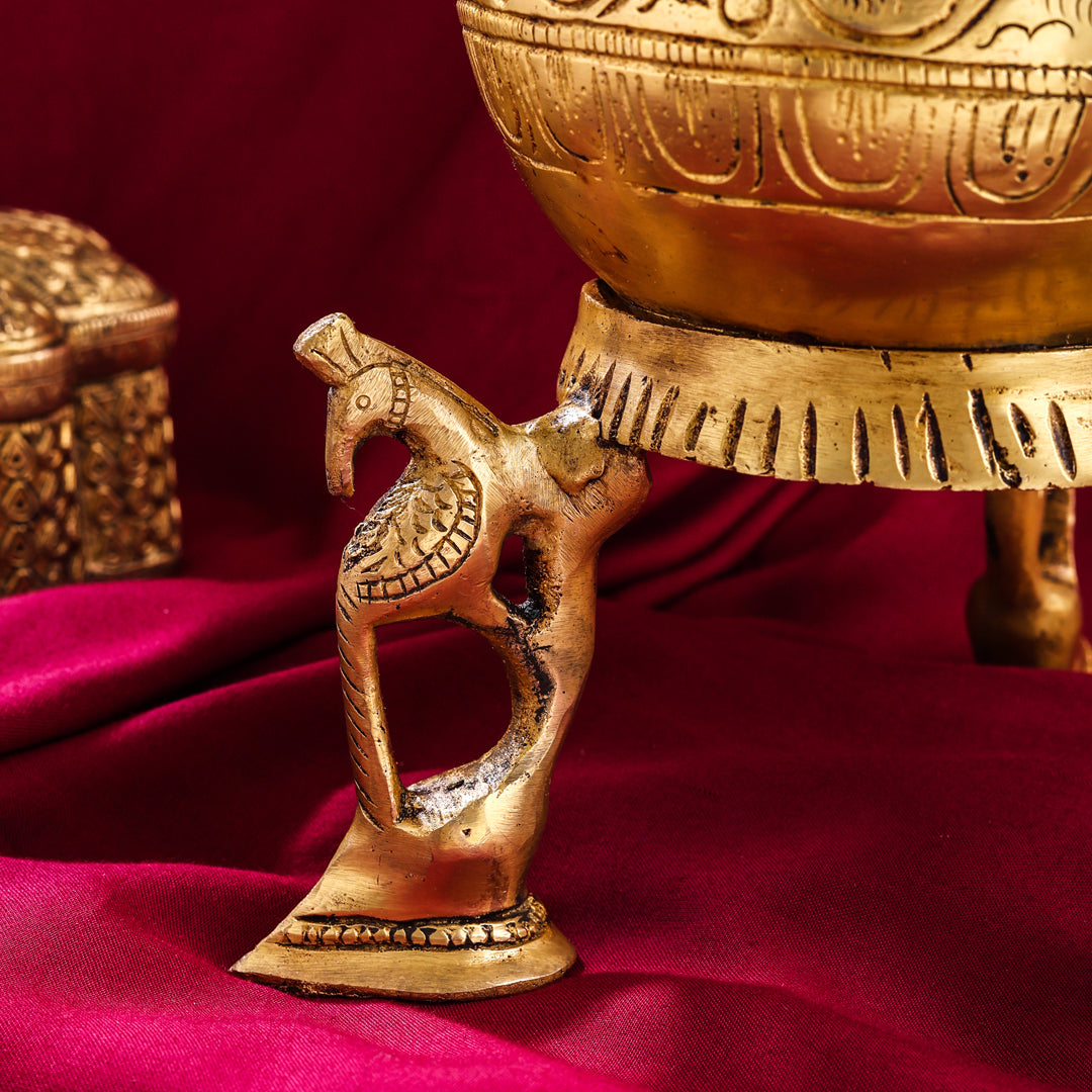 Brass Gangla Kalash With Stand (8 Inch)