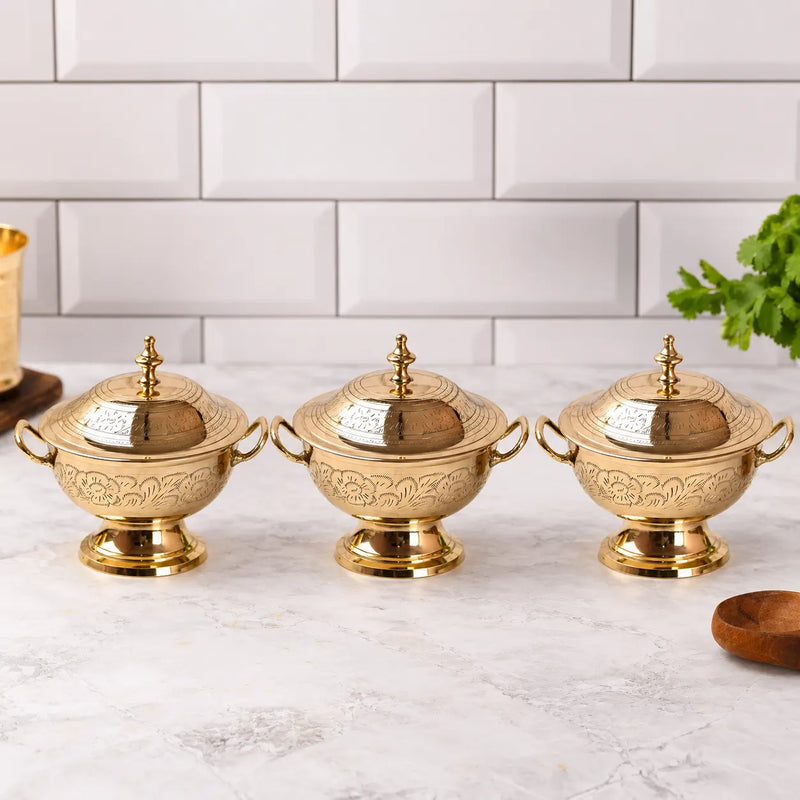 Brass Serving Pot With Lid And Handle (7 Inch)