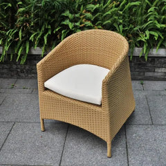 Pepe Outdoor Patio Seating Set 4 Chairs and 1 Table Set (Honey)