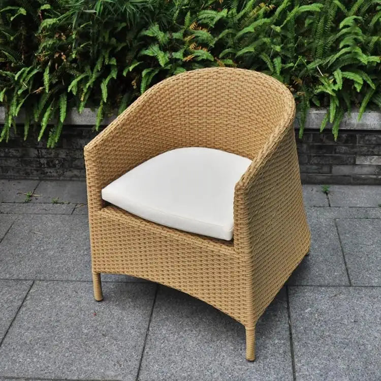Pepe Outdoor Patio Seating Set 4 Chairs and 1 Table Set (Honey)