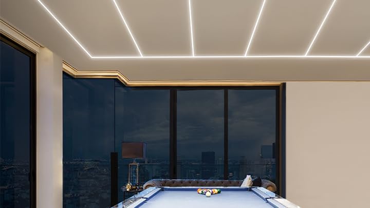 Philips 240 LED's/m 11 watts/m Profile Light with Driver for Ceiling