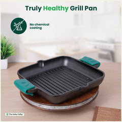 CASTrong Cast Iron Double Handle Grill Pan with Silicon Handle, Pre-seasoned, Naturally Nonstick, 100% Pure, Toxin-free Grill Pan for Kitchen Use, 10.4 In/26.5 cm/2 kg
