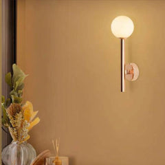 Philips Divine Wall Light