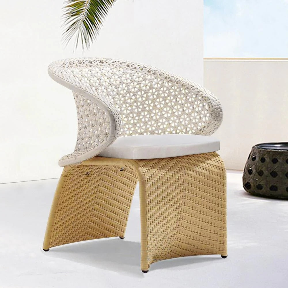 Homela Outdoor Patio Seating Set 4 Chairs and 1 Table Set (Tan + White)