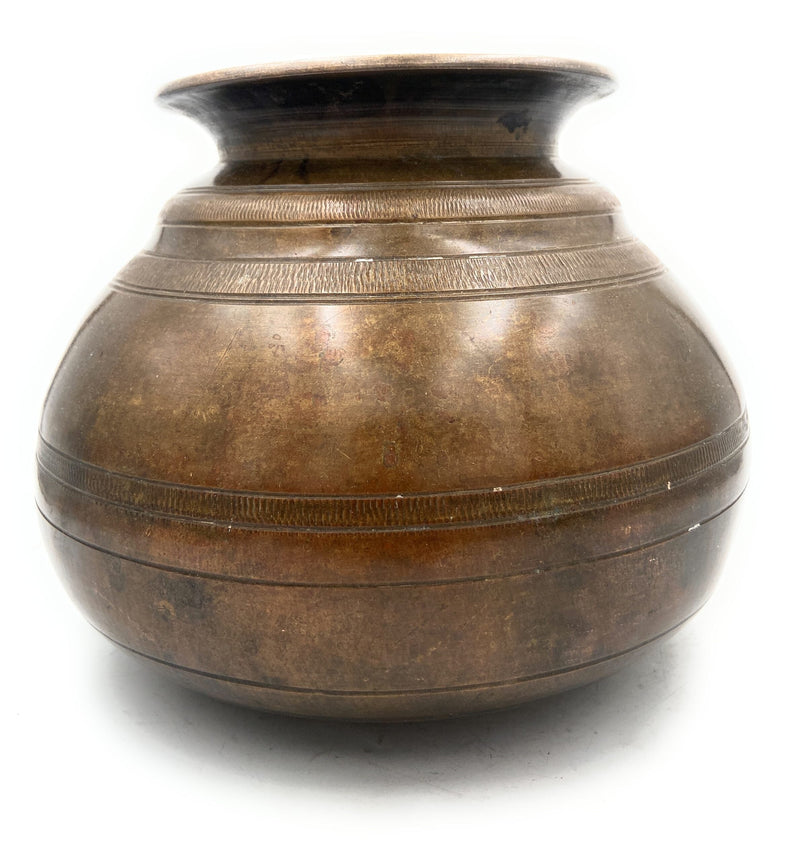 Bhunes Brass Antique Lota, Loota, Chambu, Lotiya, Water Kamandal,Gold, 7 Inch, 1 Piece