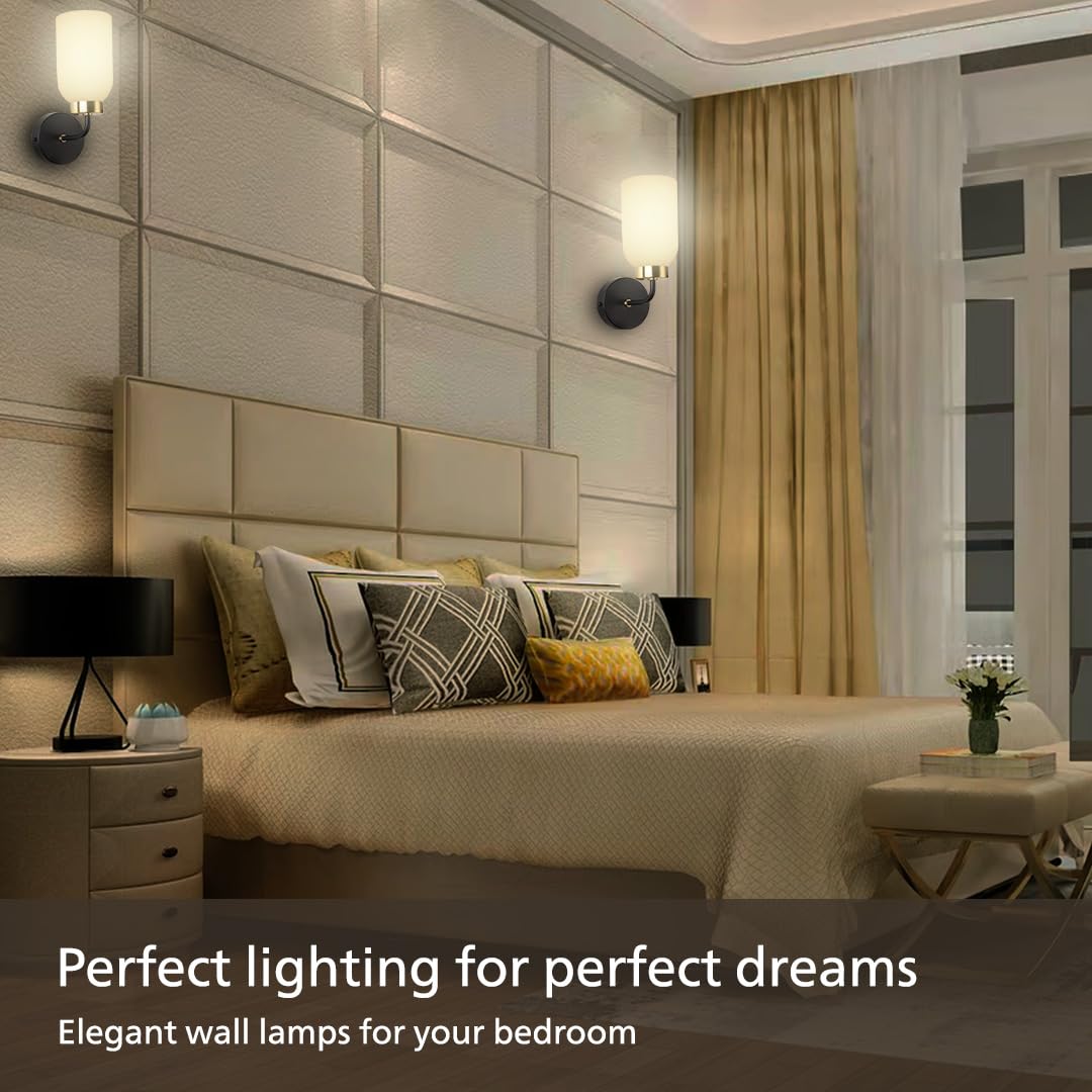 Philips Glow Black & Brass Wall Light