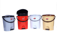 pavan Plastic Pedal Dustbin with Inner Bucket (Red)