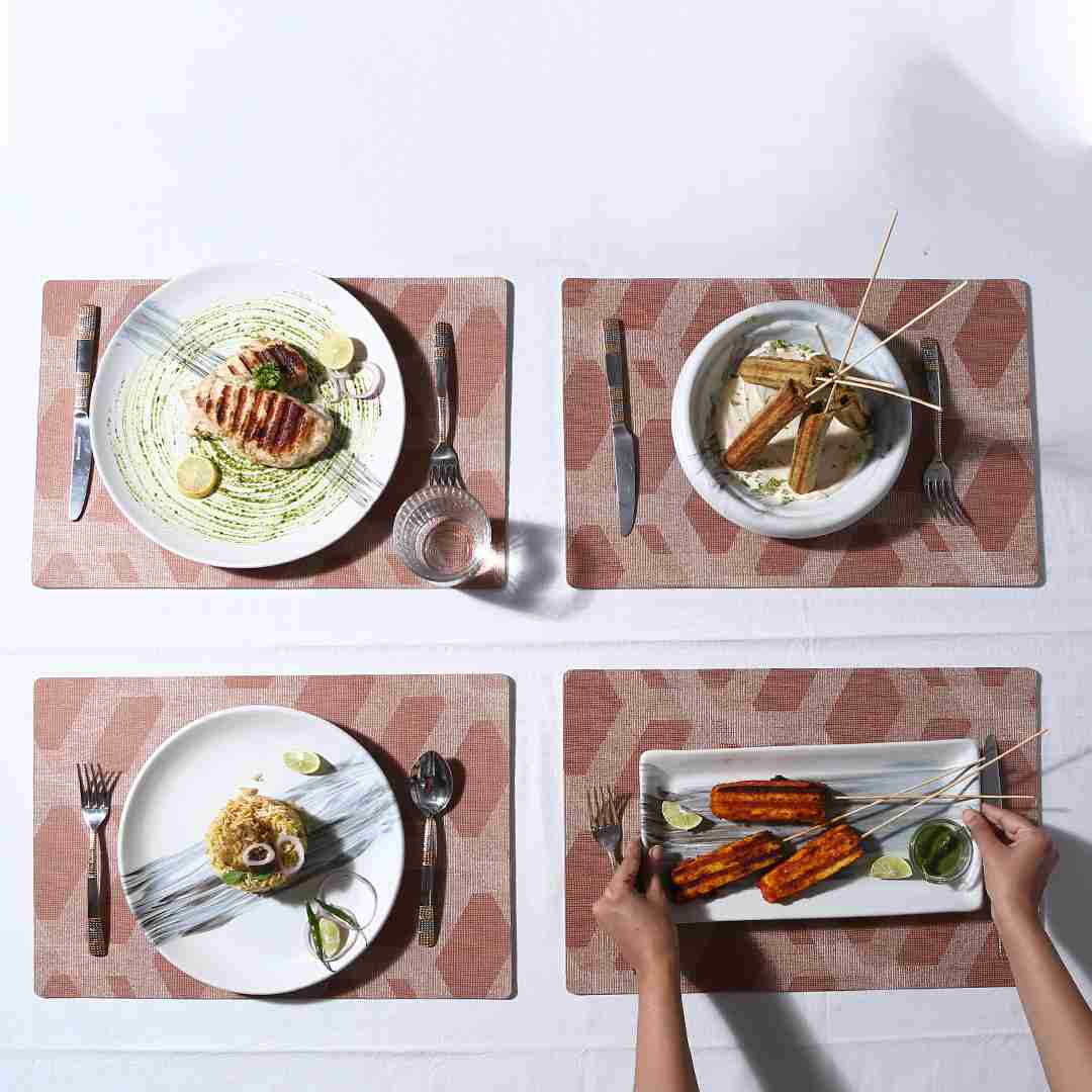 Wonderchef Valentina Reversible Damask & Geometric Placemat Set of 6
