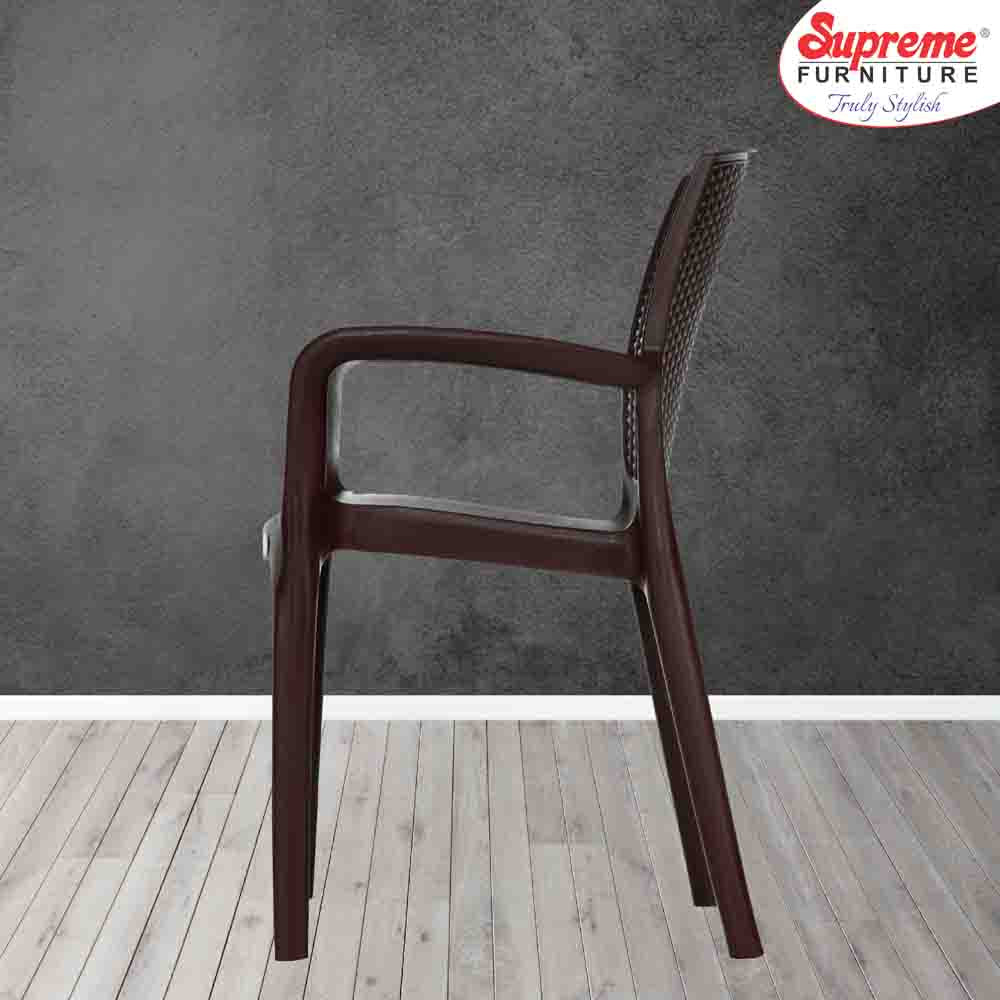 Supreme Texas Plastic With-Arm Chair