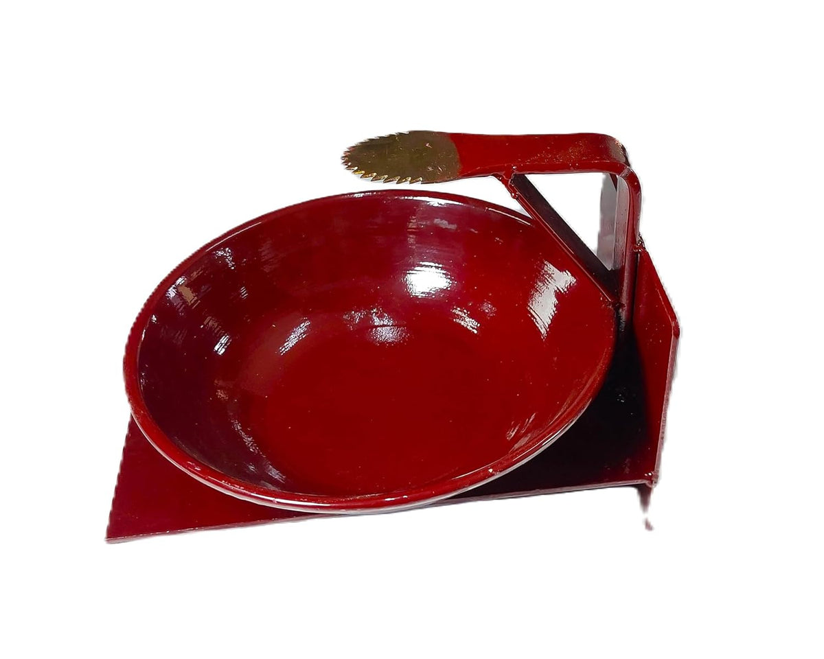 Q8 Twinkle Table Top Coconut Scraper/Grater/Chirava (Coconut Scraper) with Plate
