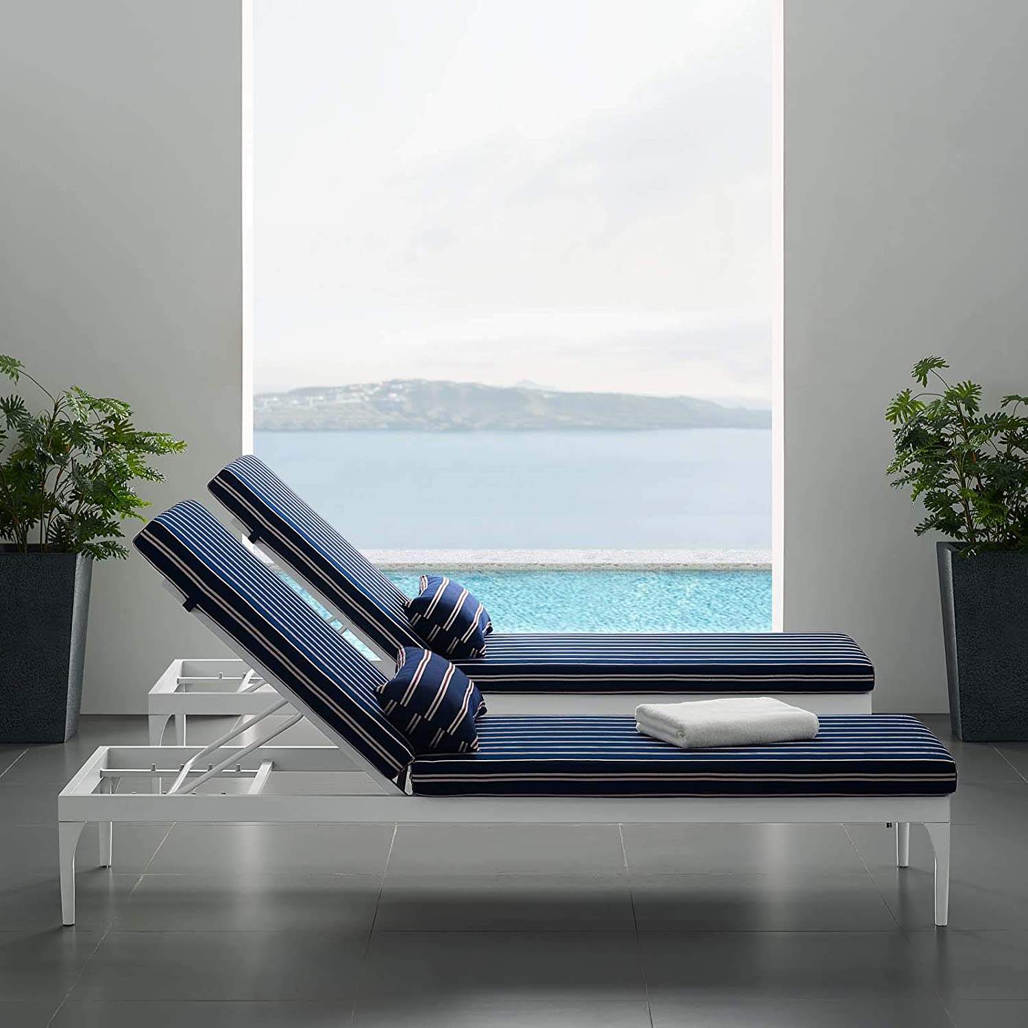 Mick Outdoor Swimming Poolside Lounger (White + Navy Blue ) Set of 2