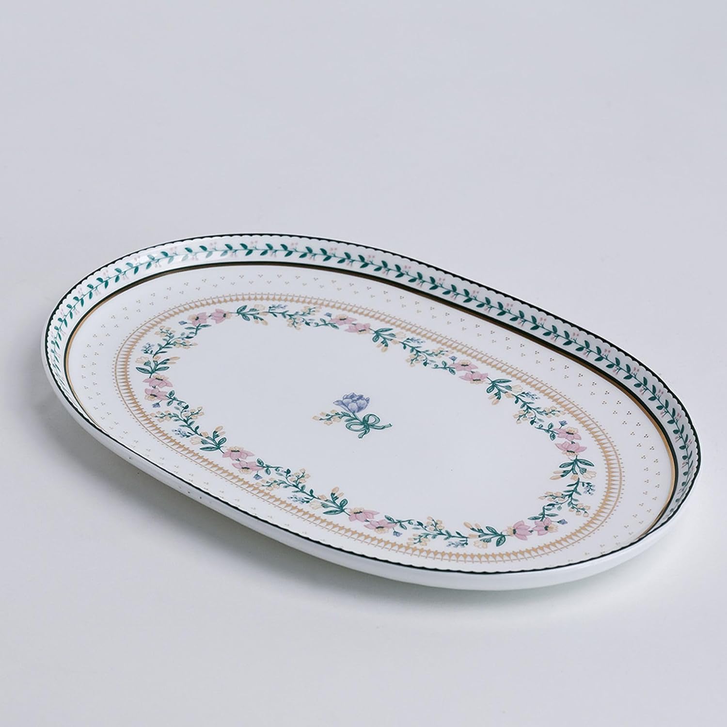 Magique by The Wishing Chair x ClayCraft : Emerald Ribbon - Amber Giftbox | Set of 4 Snack Plates & Serving Platter | Dishwasher Safe | Festive Gifting | GiftBox Packaging