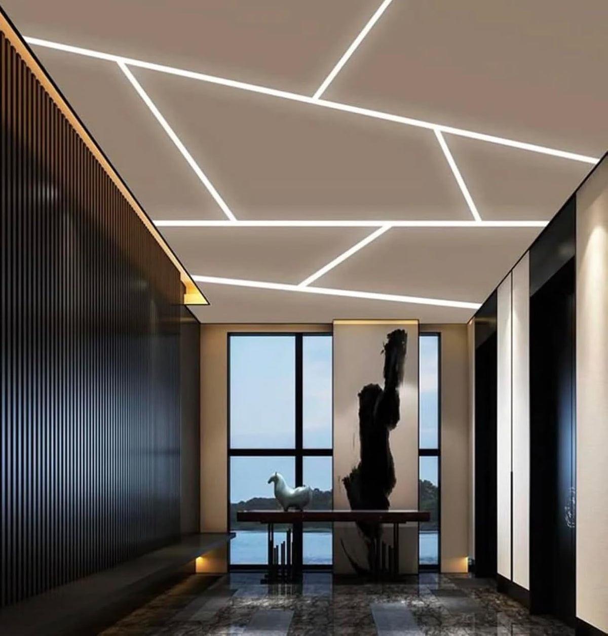 Philips LineaGlow 70w 120 LED/Mtr Strip (B0F89BXFSB)
