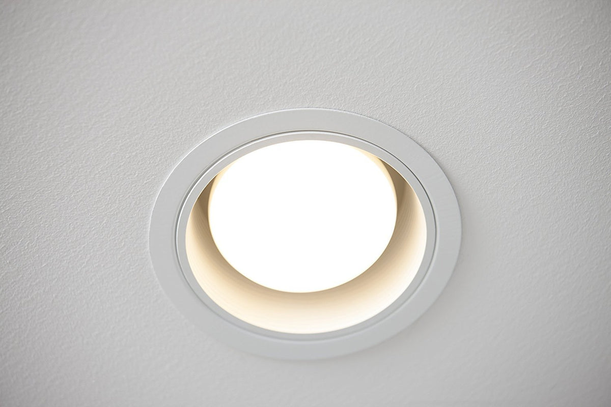 Philips LED Floodlight Pack of 8, 65W Equivalent, Soft White (2700K) BR30 Dimmable, Medium Screw