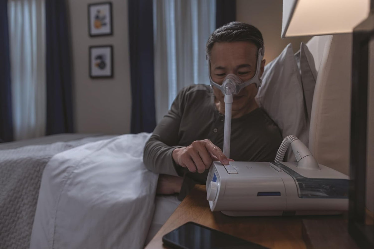 Philips DreamStation Auto CPAP machine with Wisp Mask with Fabric Frame & Headgear