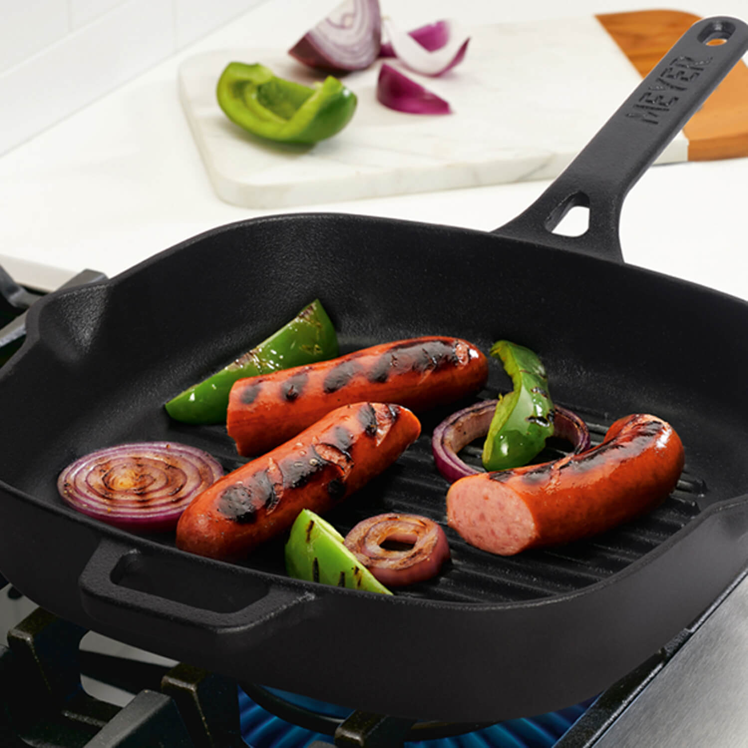 Meyer Pre-Seasoned Cast Iron Grill Pan and Oil Sprayer Set