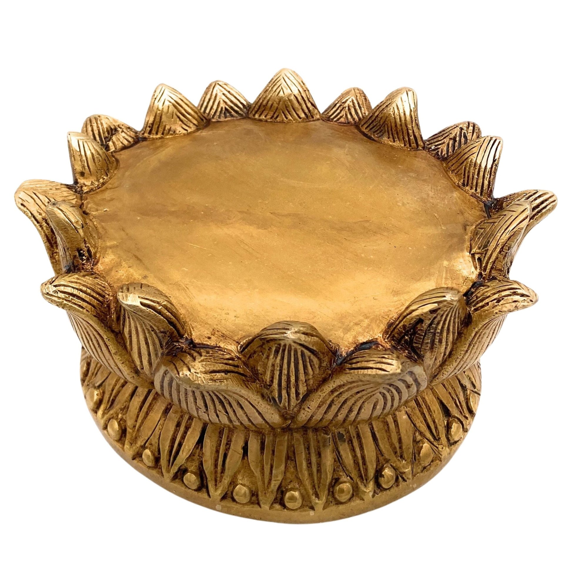 Bhunes Brass Lotus Shaped Pooja Chowki for Kalash, Kamal Bajot Peetha, Puja Aasan Peetham, Deity Platform Singhasan, Mandir Temple Stand for Idols, Home Decor, Gift, Gold, 3 Inch, 1 Piece
