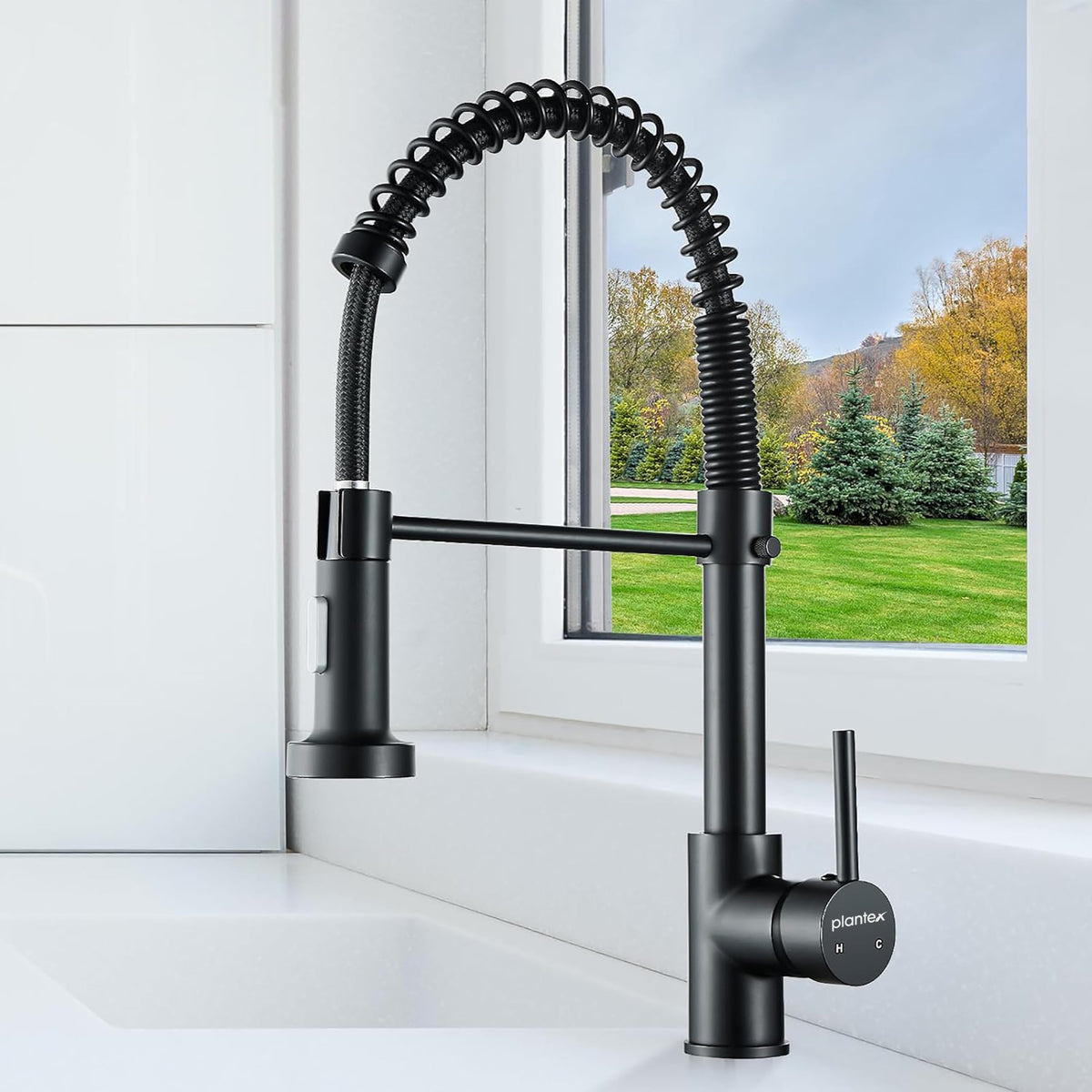Plantex Brass Hot and Cold Water Tap/Kitchen Faucets for Sink/Single Lever Kitchen Sink Pull Out Tap with Dual Flow Sink Mixer -(Matte Black)