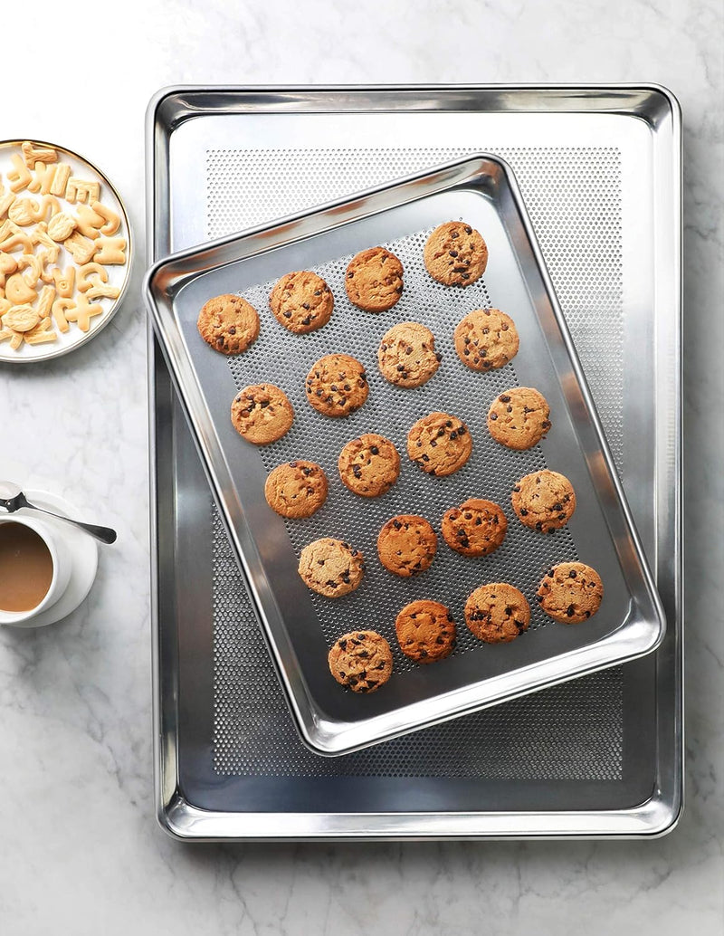 New Star Foodservice 36770 Commercial-Grade 18-Gauge Aluminum Sheet Pan/Bun Pan, Perforated, 18" L x 26" W x 1" H (Full Size)Ã‚ | Measure Oven (Recommended)