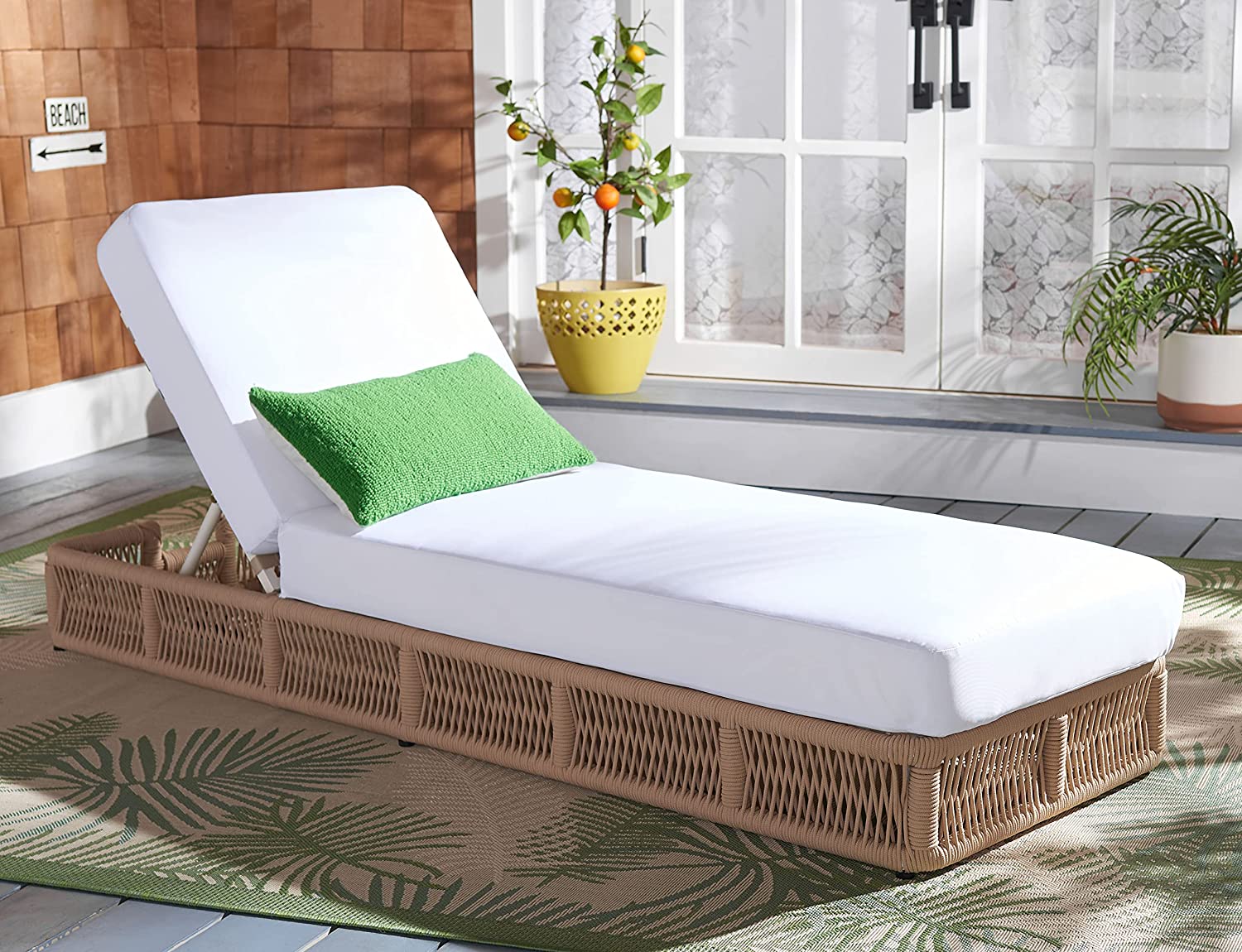 Reynard Outdoor Swimming Poolside Lounger (Tan) Braided & Rope
