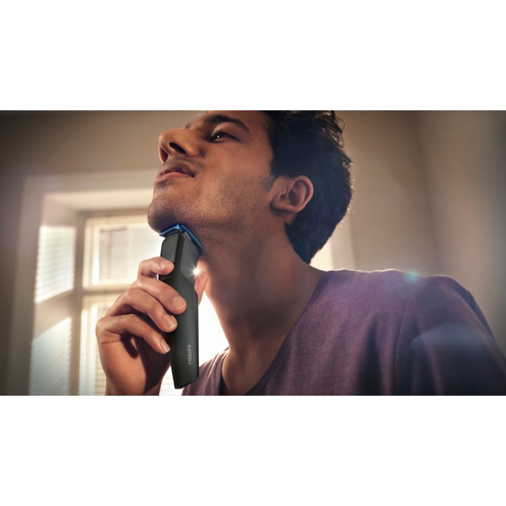 Philips Beard Trimmer 1000 Series, Self-Sharpening Blades, 30 min Runtime, Click-on Combs (BT1233/18)