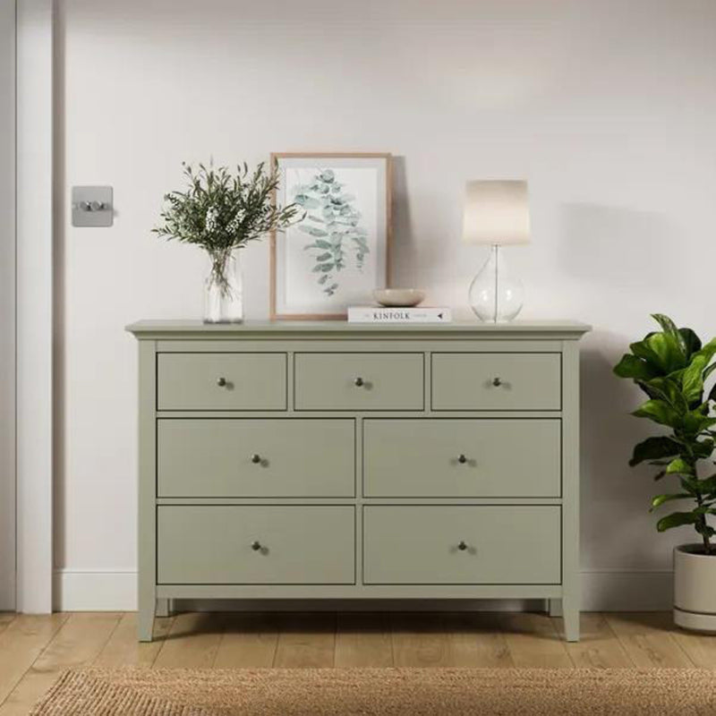 Wynmist Solid Wood 7 Drawer Dresser