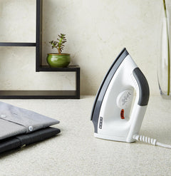 Usha EI 1602 1000-Watt Lightweight Dry Iron (multi-colour)