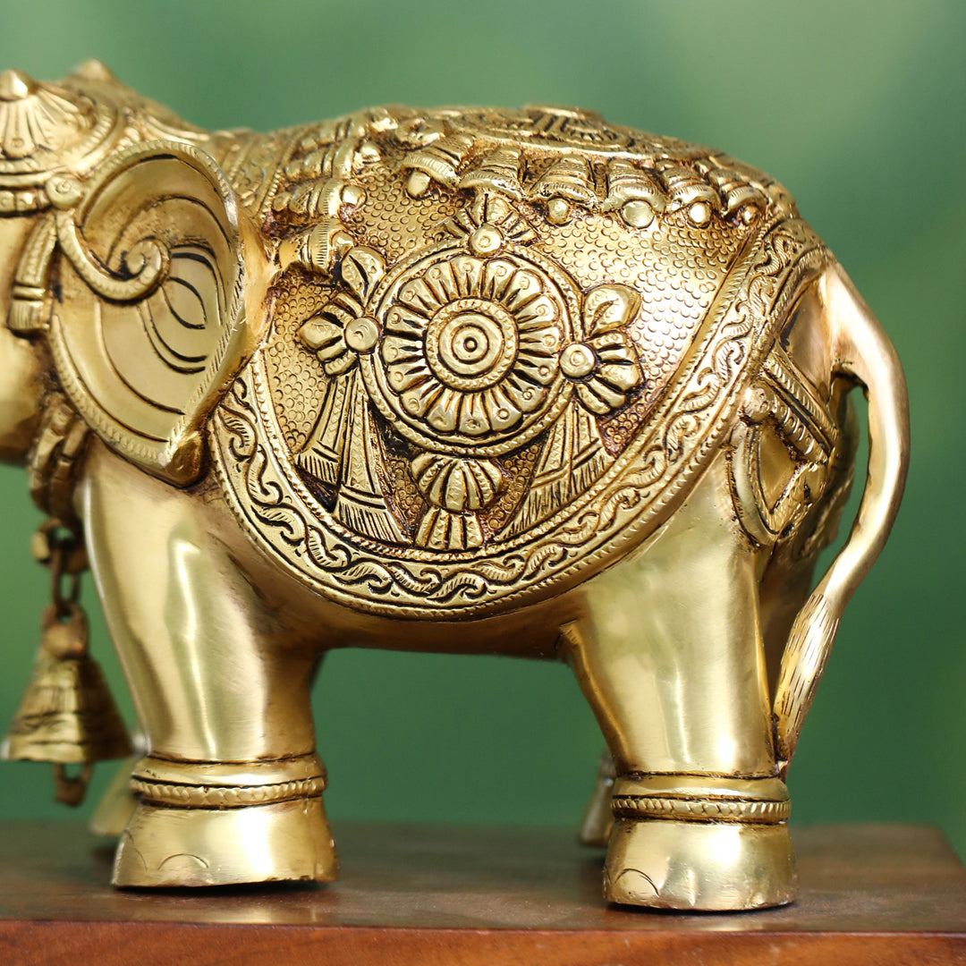 Brass Decorative Elephant Statue – Symbol of Strength, Wisdom & Prosperity (9.5 Inch)