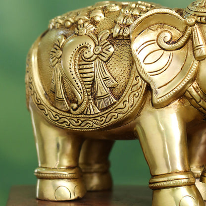 Brass Decorative Elephant Statue – Symbol of Strength, Wisdom & Prosperity (9.5 Inch)