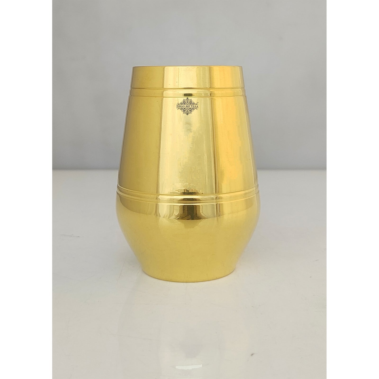 Pure Brass Glass with Shine Finish Lining Design