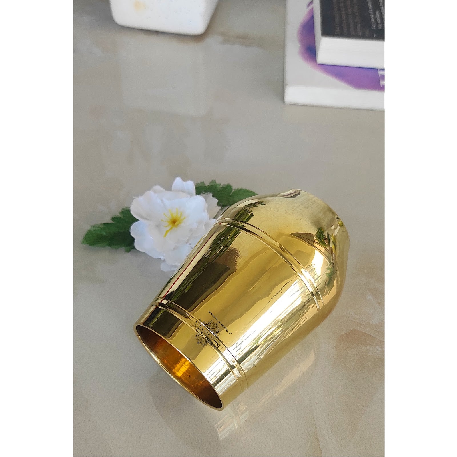 Pure Brass Glass with Shine Finish Lining Design