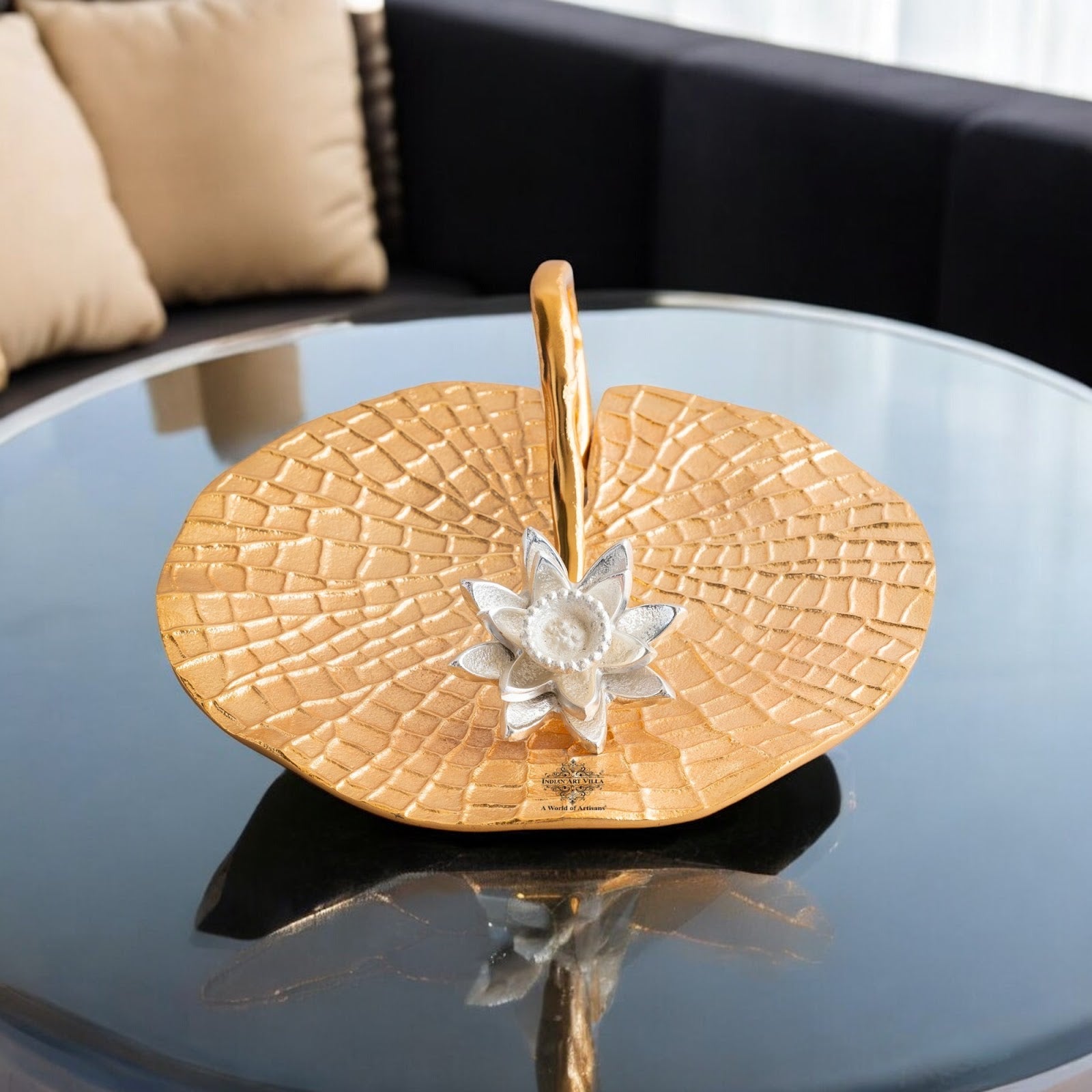 Brass Finish Lotus Flower Design Tissue Holder – Elegant Handcrafted Napkin Stand, Decorative Table Centerpiece and Home Décor